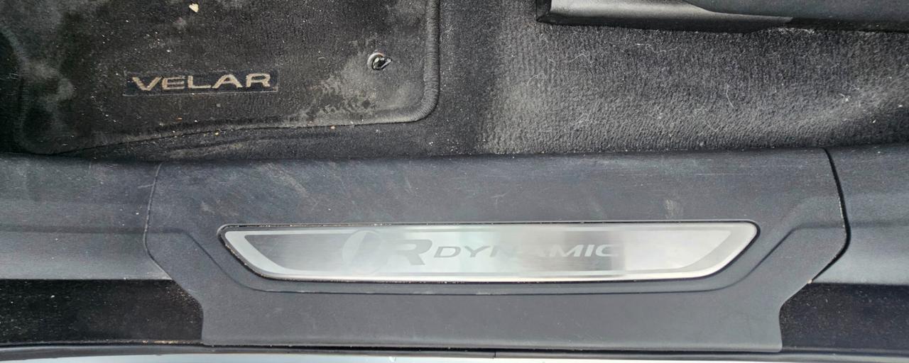 LAND ROVER RANGE ROVER VELAR 2.0 HYBRID EURO 6