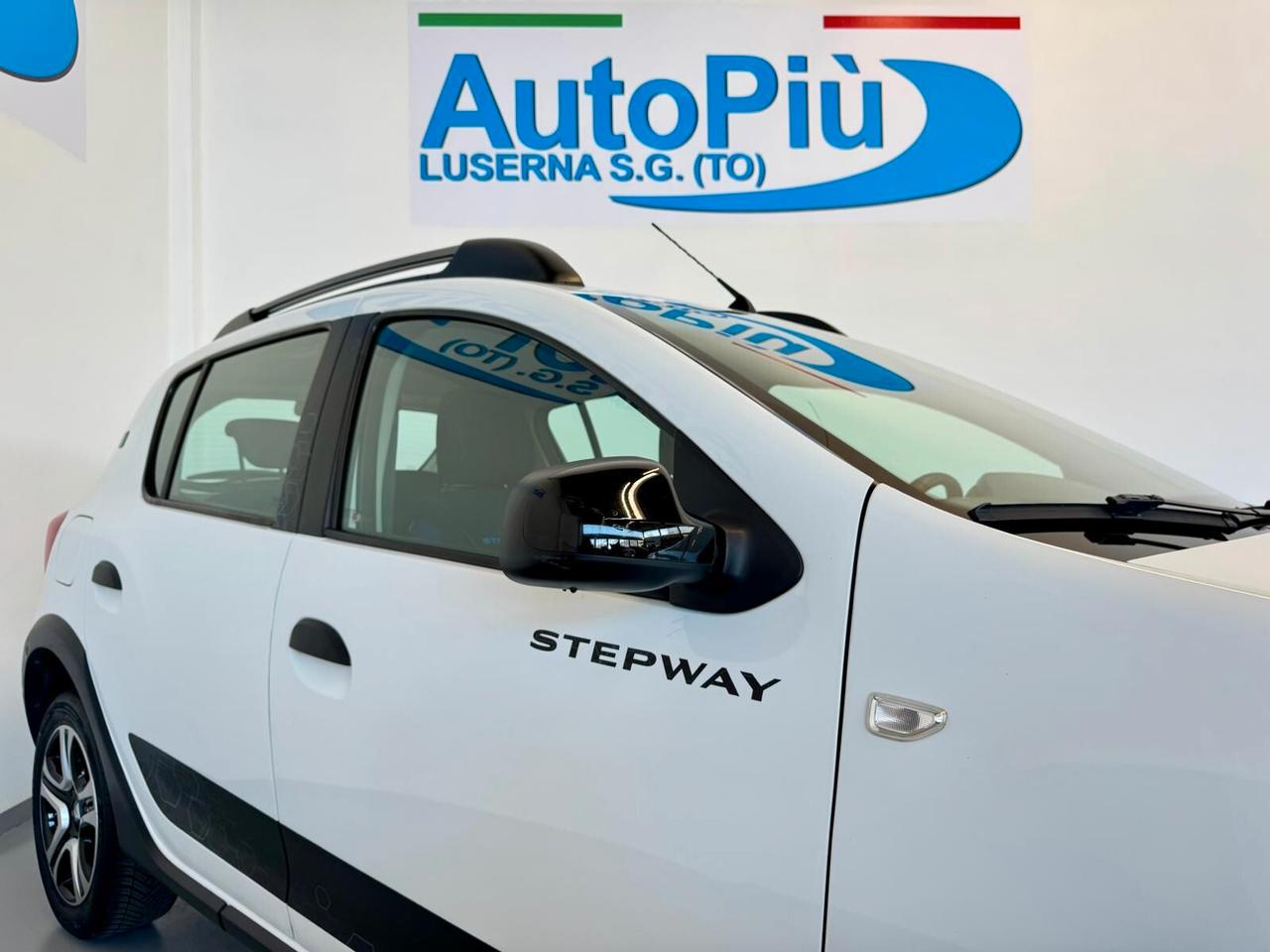 Dacia Sandero Stepway 1.0 TCe 100CV ECO-G 15th Anniversary
