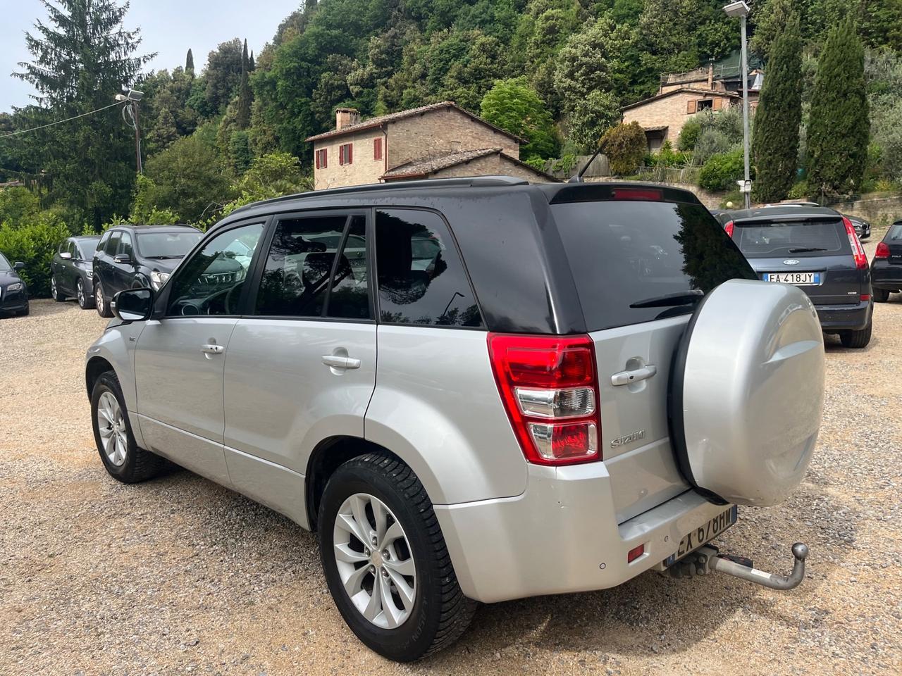 Suzuki Grand Vitara 1.9 DDiS 5 porte Evolution Plus (Gancio di Traino )