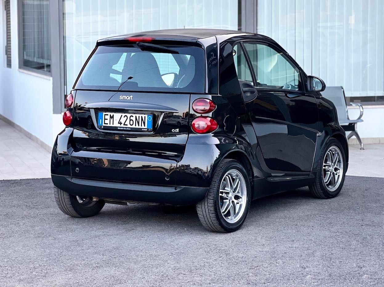 Smart ForTwo 800 cdi 40 kW coup&eacute; E5 - 2012