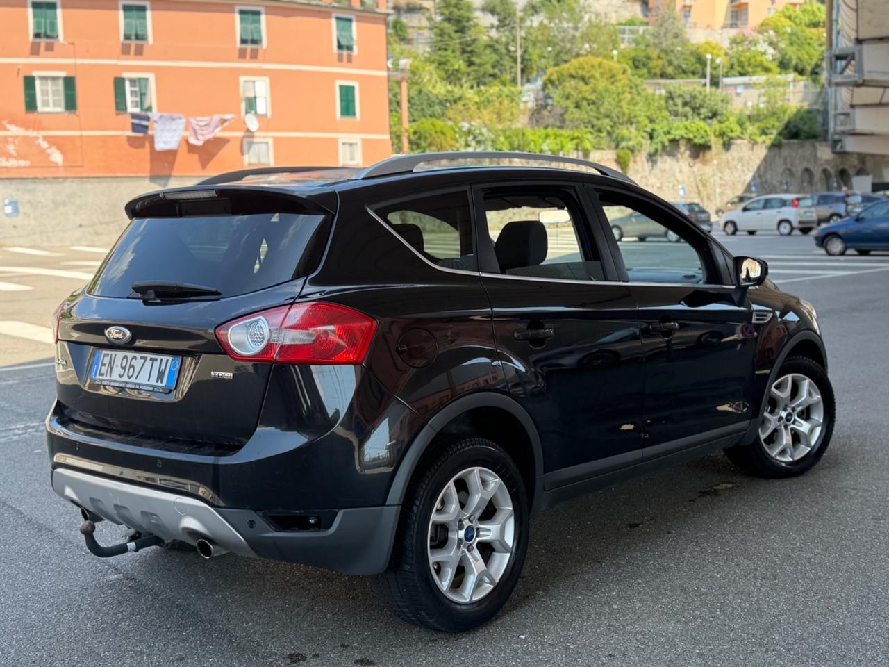 Ford Kuga 2.0tdci 4x2 136cv - 2010 km 151.000