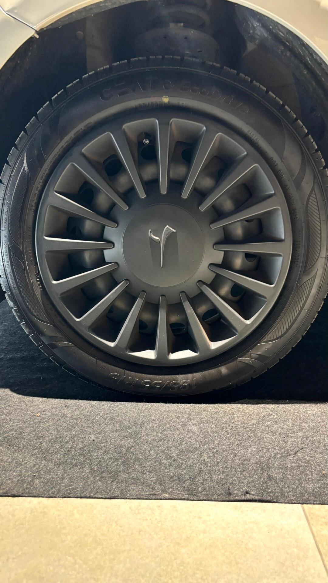 Lancia Ypsilon 1.0 FireFly 5 porte S&S Hybrid Ecochic Silver