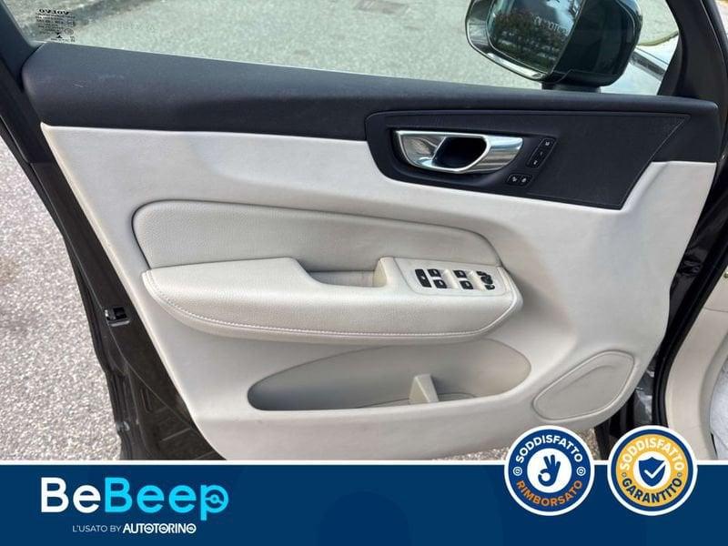 Volvo XC60 2.0 B4 INSCRIPTION AWD AUTO