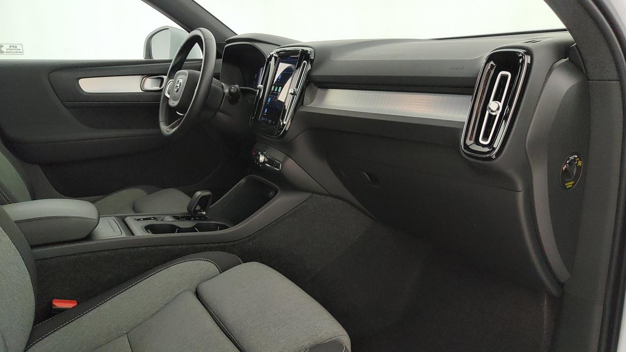 VOLVO XC40 2.0 b3 Core auto