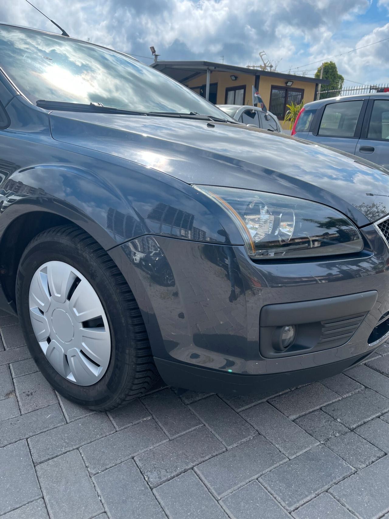 Ford Focus 1.6 TDCi 90CV
