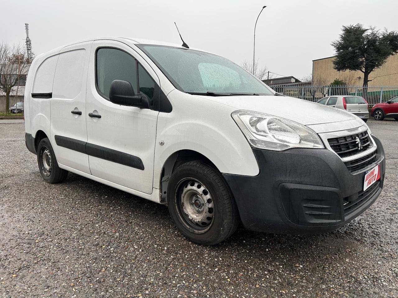 Peugeot Partner BlueHDi 100cv