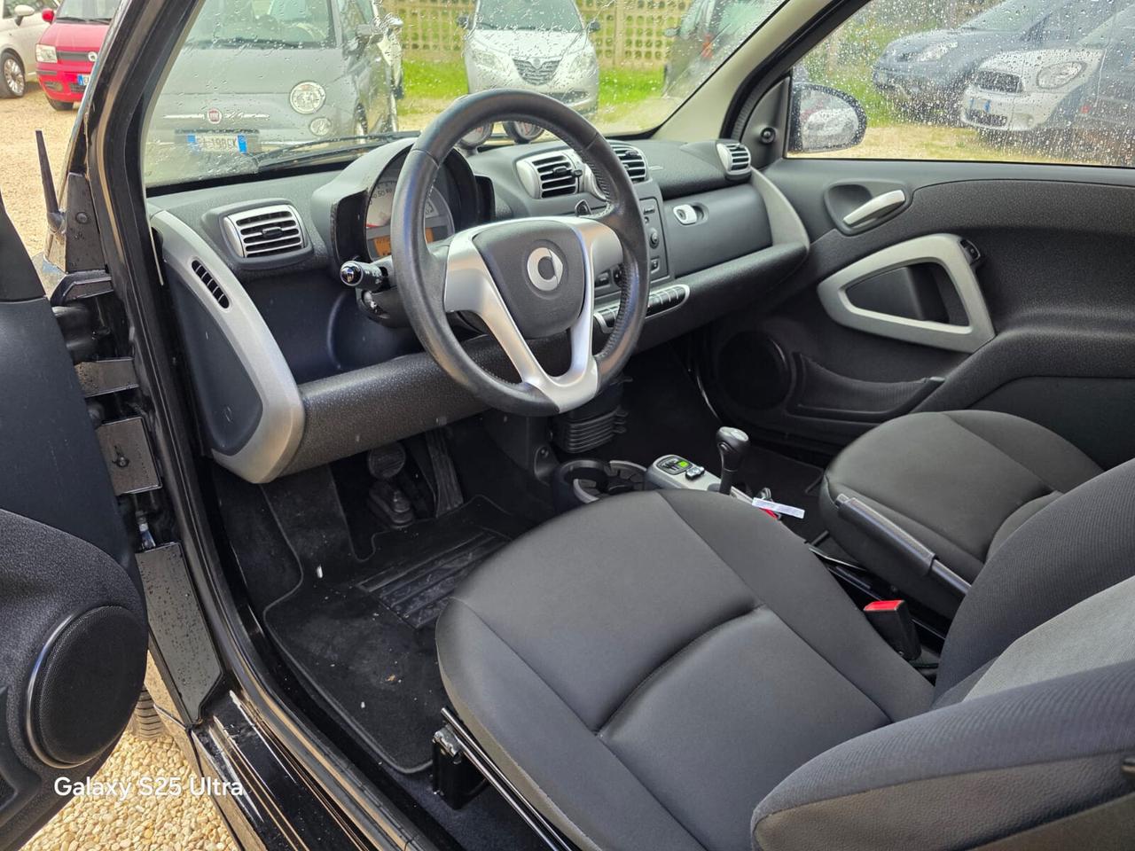 Smart ForTwo 1000 52 kW coupé pulse 2011