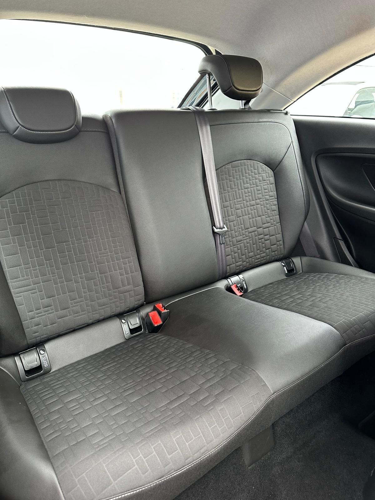 Opel Corsa 1.4 90CV Coupé Cosmo