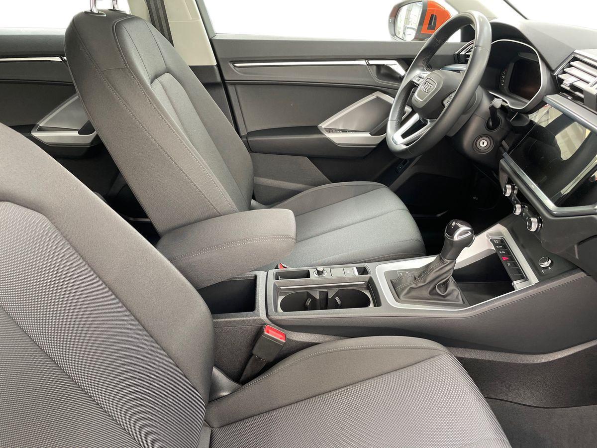 AUDI Q3 I 2019 Sportback - Q3 Sportback 35 2.0 tdi Business Plus s-tronic