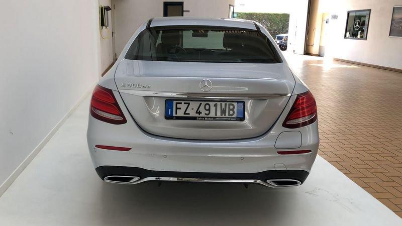 Mercedes-Benz Classe E E 300 de Auto EQ-Power Premium