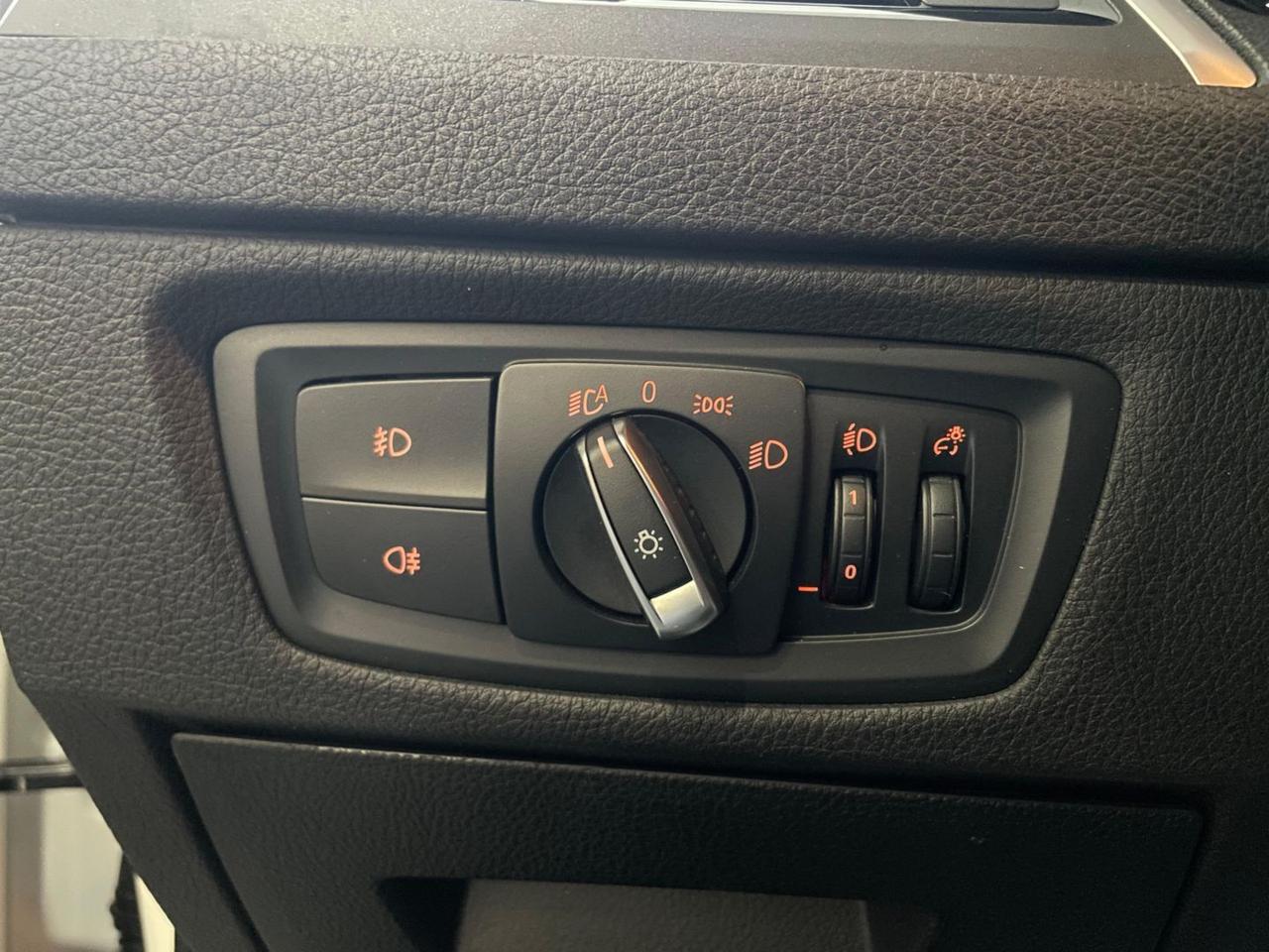 BMW Serie 1 Advantage F40