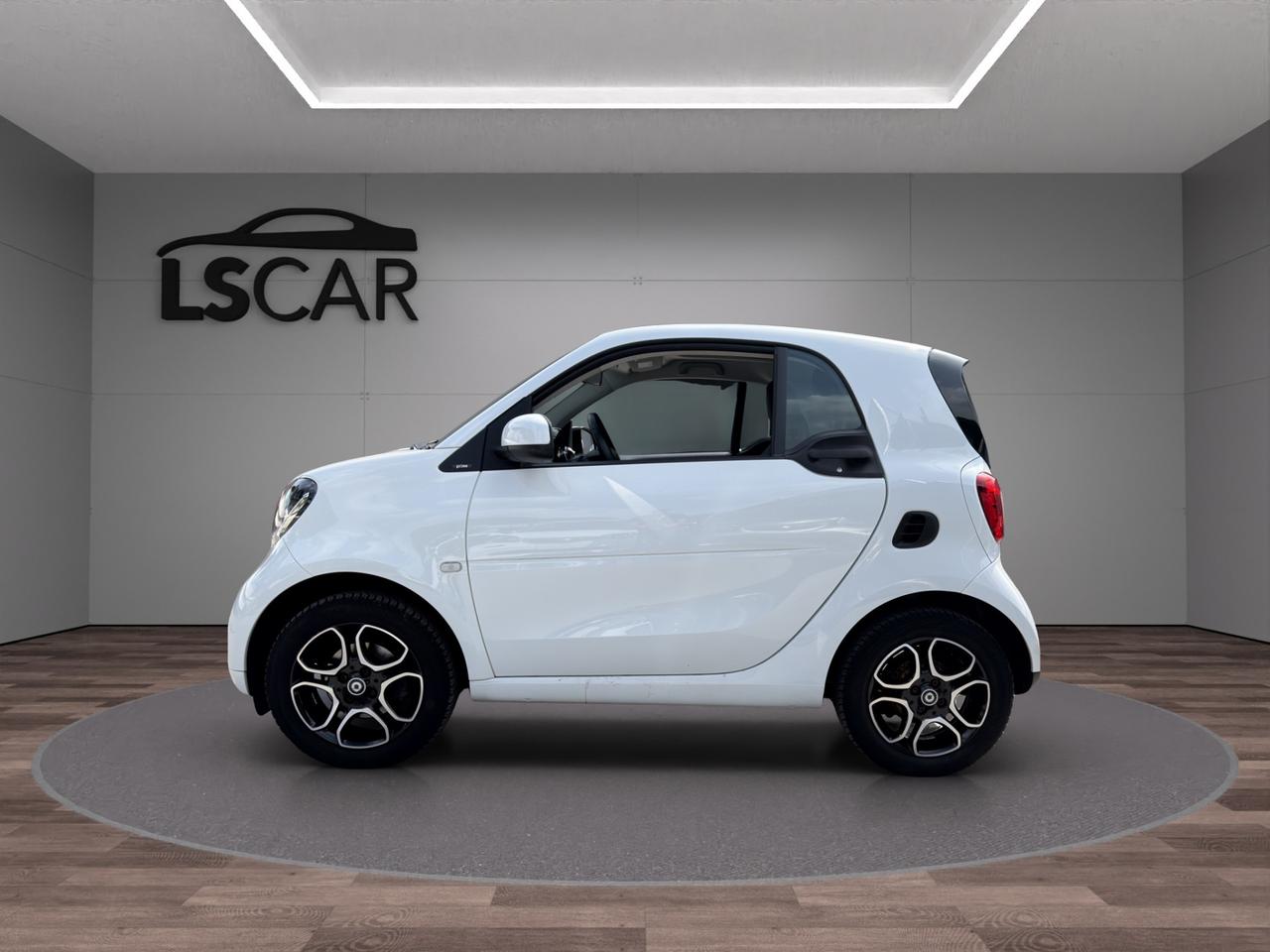 Smart forTwo 1.0 Prime - Unipro - Promo Finanziamento - Tetto panoramico - Bracciolo - Sedili riscaldabili