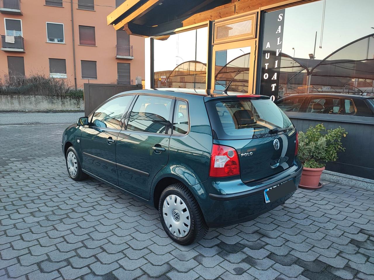 Volkswagen Polo 1.4 cat 5p. Comfortline uni-pro