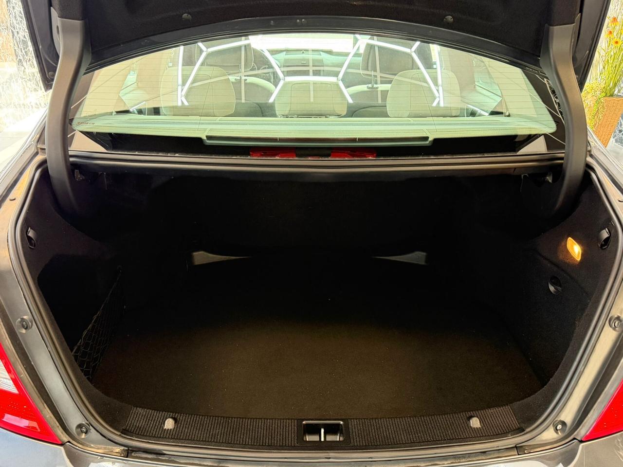 Mercedes-benz C 220 CDI BlueEFFICIENCY Avantgarde