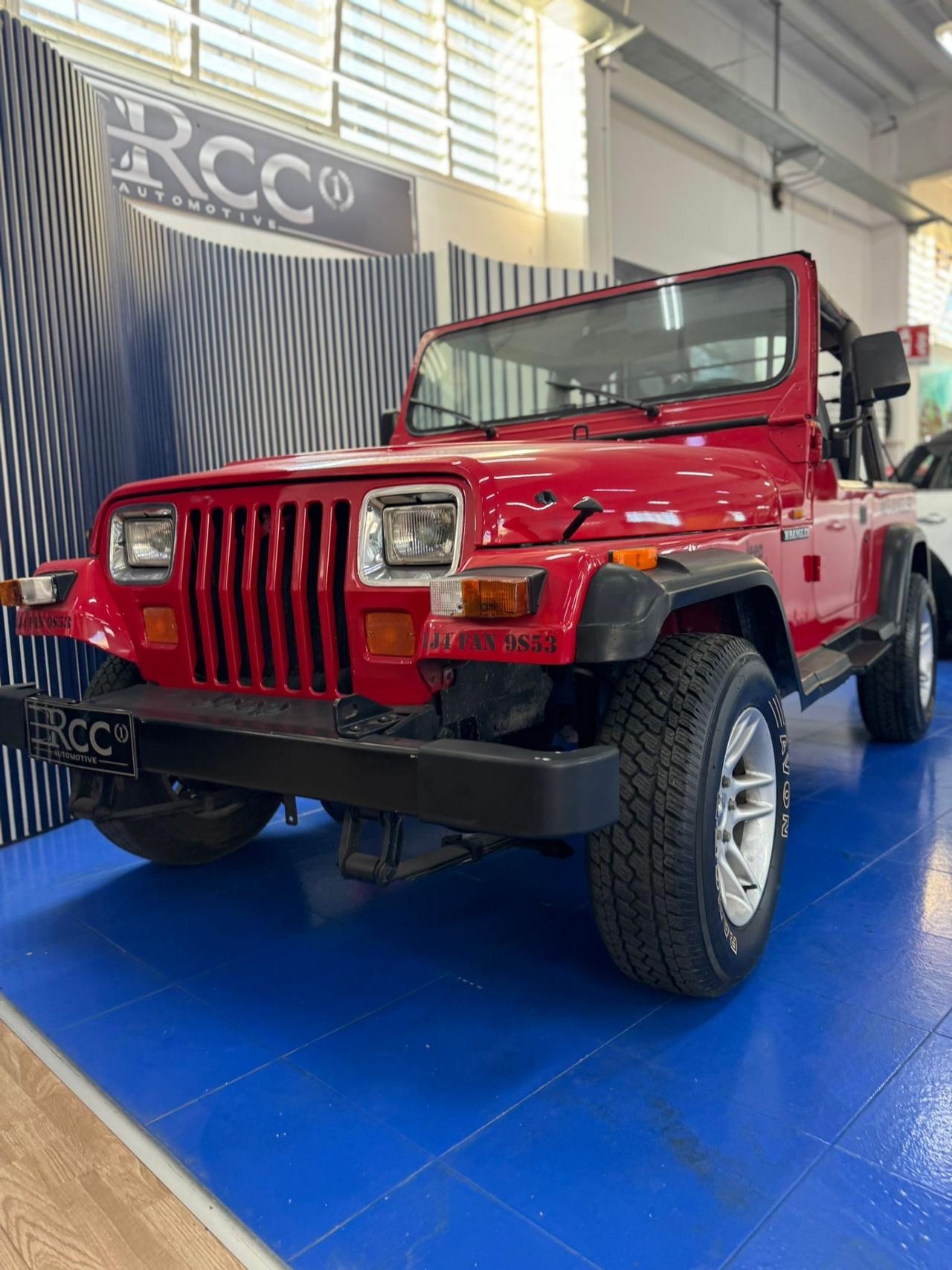 Jeep Wrangler 2.5 Laredo