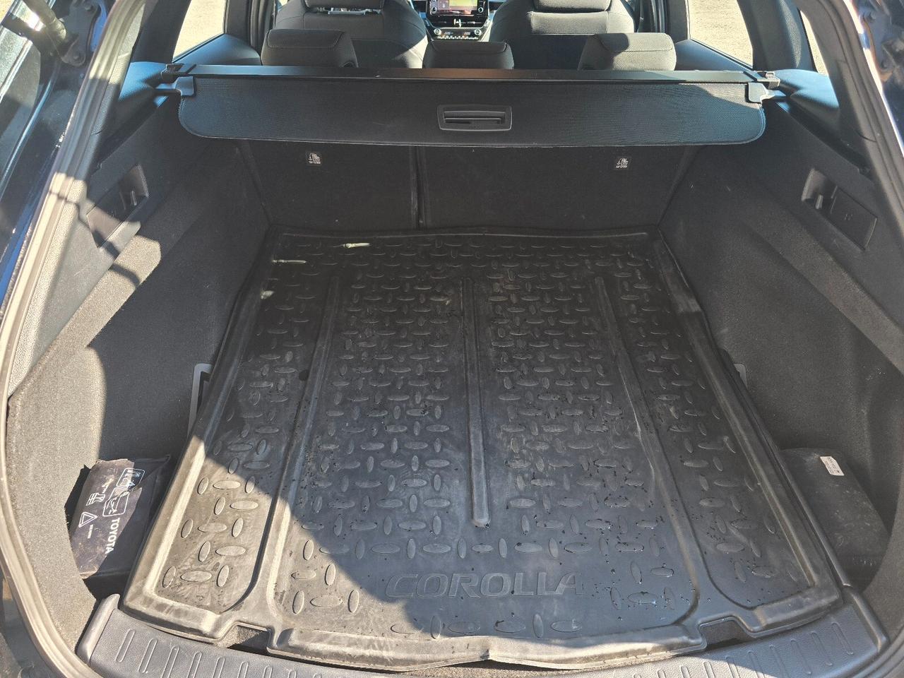 Toyota Corolla Touring Sports 1.8 Hybrid Business