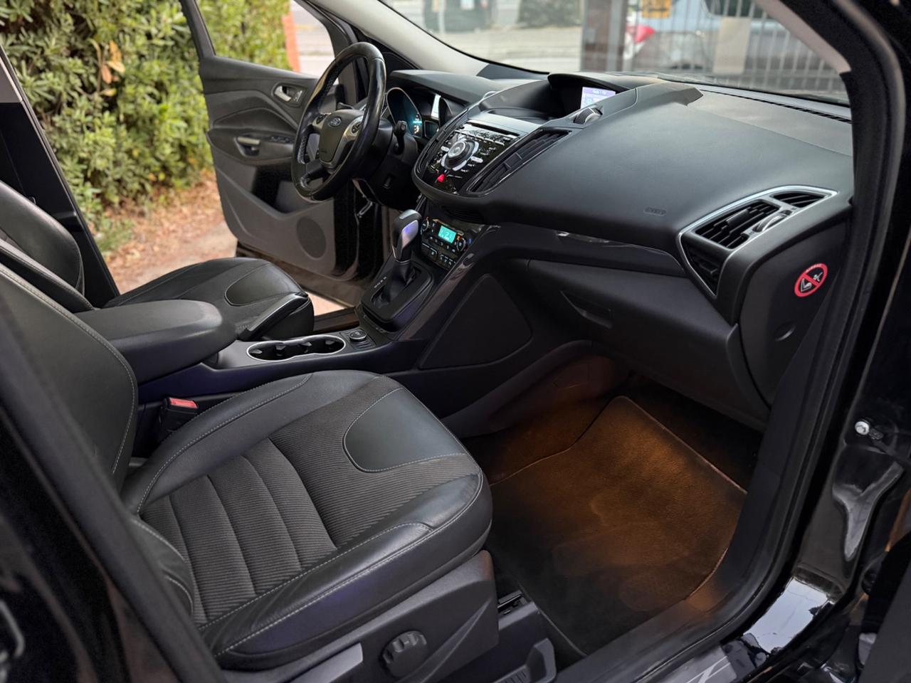 Ford Kuga 2.0 TDCI 180 CV S&S 4WD Powershift Titanium X