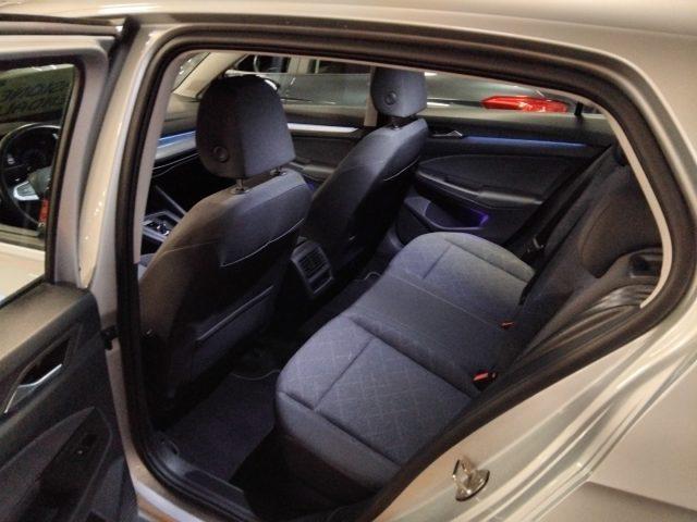 VOLKSWAGEN Golf 1.0 eTSI EVO Life DSG 17" MHEV C/GRIMALDI SP.DAY
