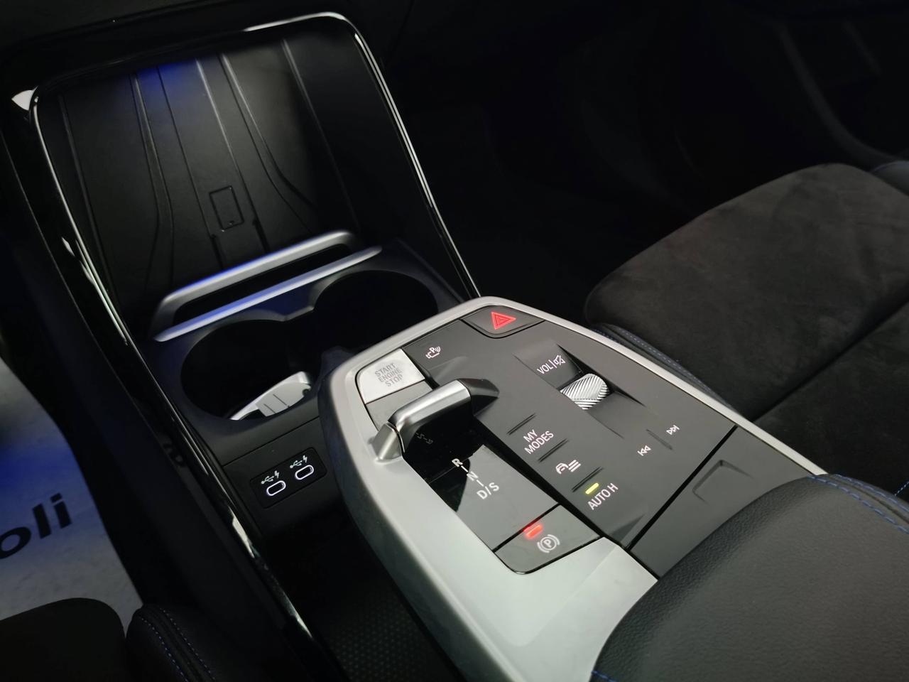 BMW Serie 2 U06 Active Tourer - 220i Active Tourer mhev 48V Msport auto