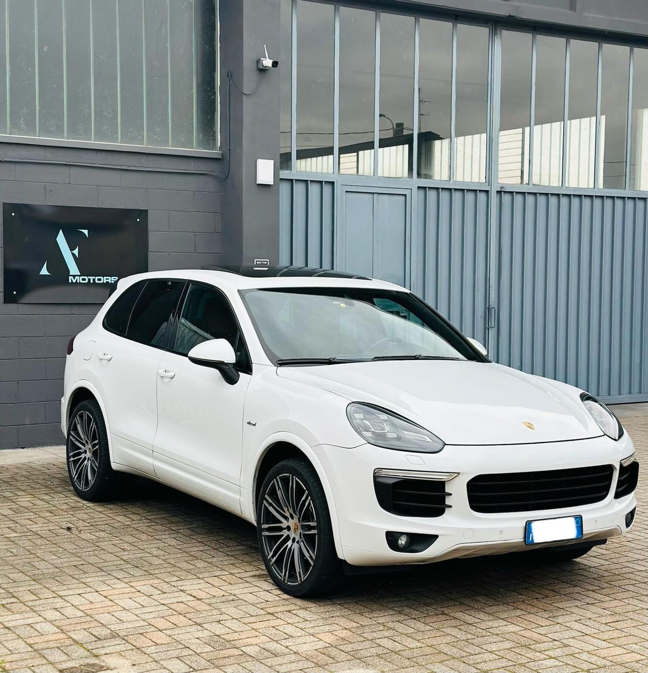 Porsche Cayenne 3.0 Diesel Platinum Edition