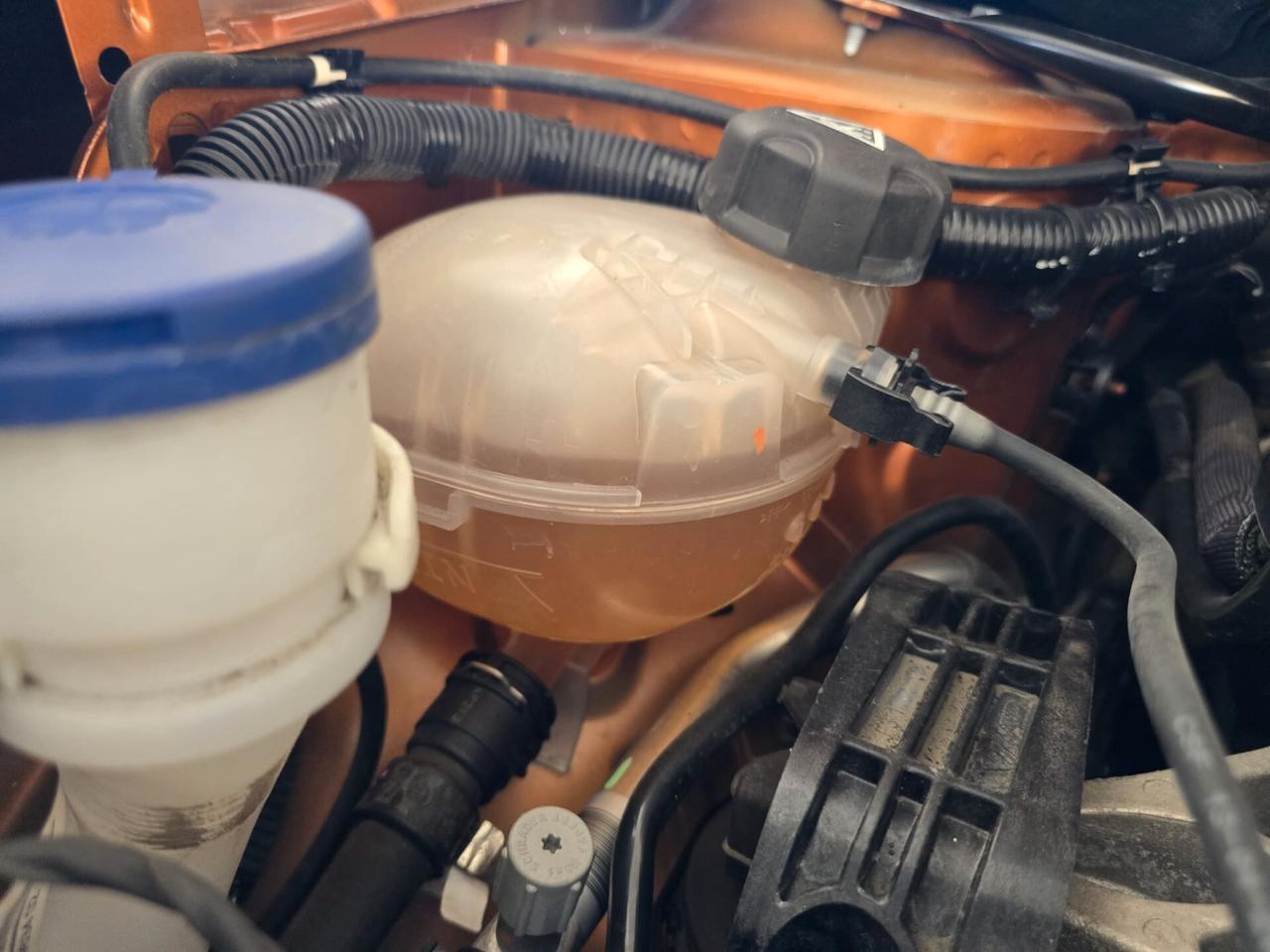 Peugeot 2008 PureTech 130 S&S GT - PARI AL NUOVO -