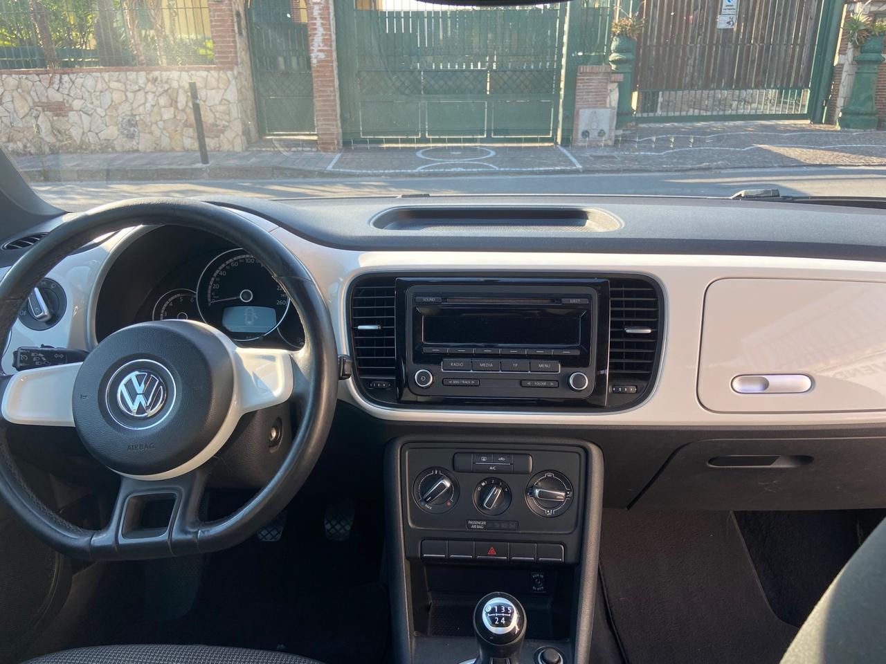 Volkswagen Maggiolino 1.6 TDI Design