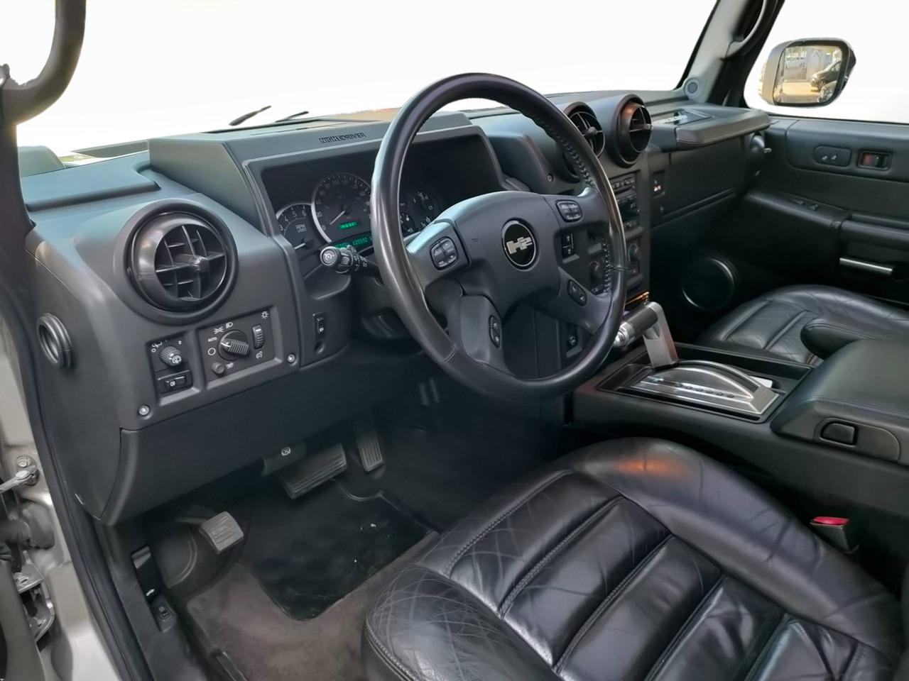HUMMER H2 - H2