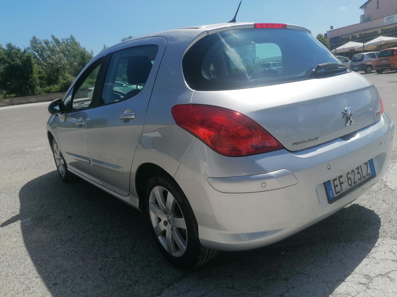 Peugeot 308 1.6 VTi 120CV.Active*CAMBIO AUTOMATICO*