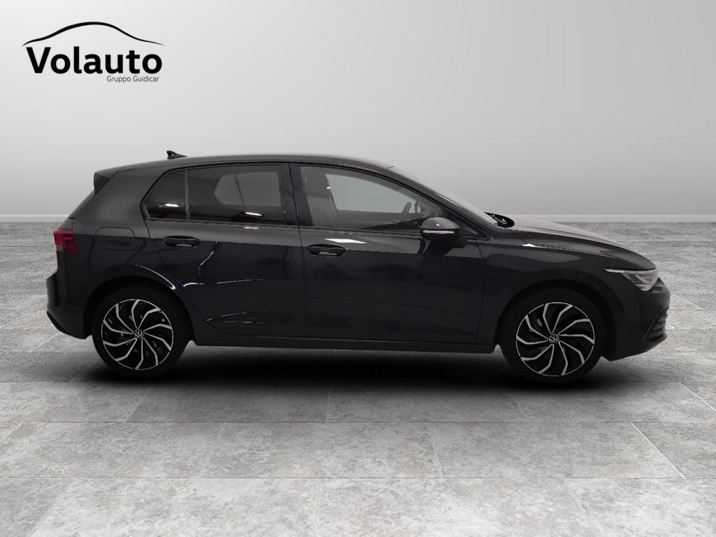 VOLKSWAGEN Golf VIII 2020 - Golf 1.0 etsi evo Life 110cv dsg