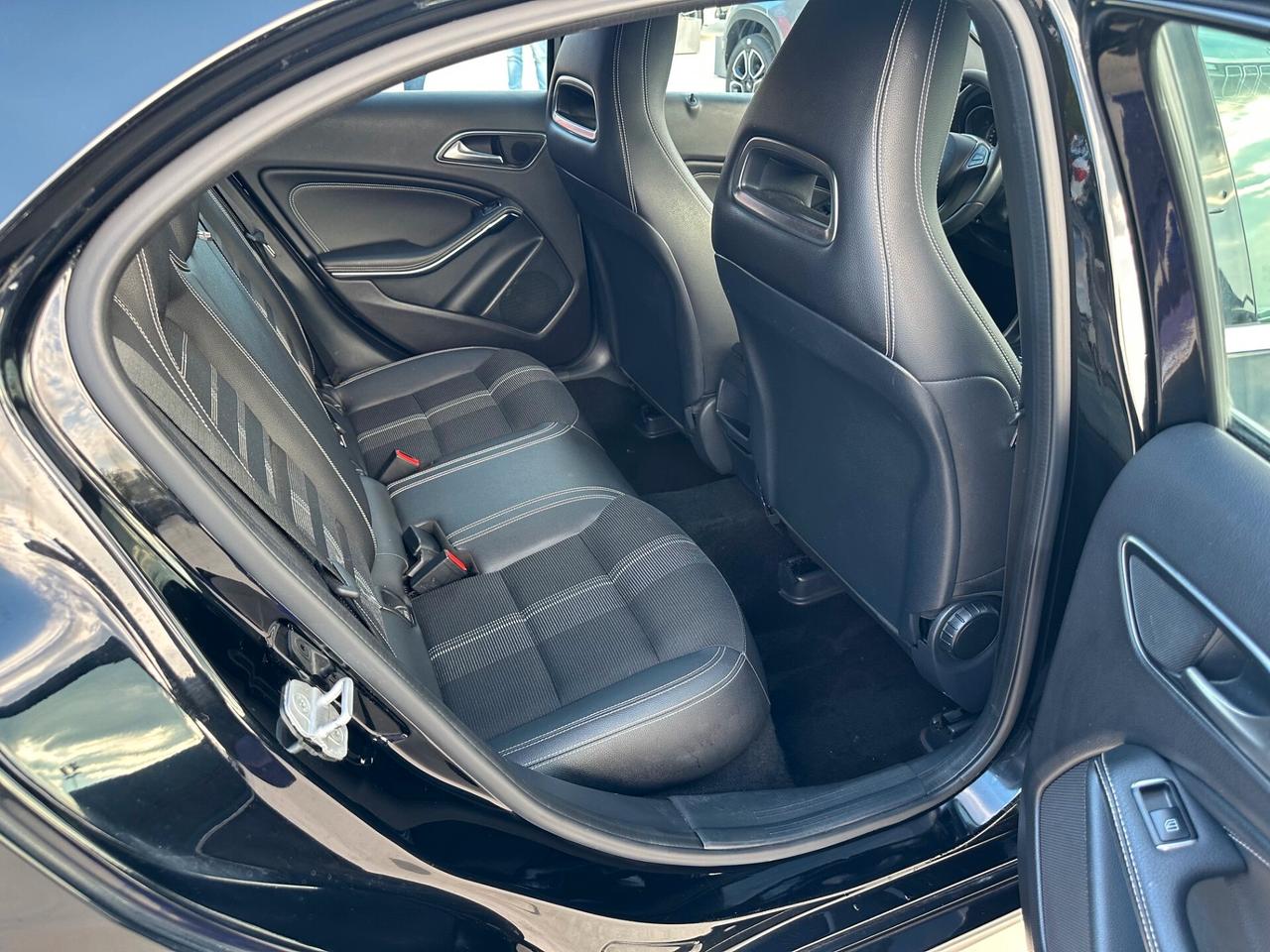 Mercedes-benz A 180 A 180 d Automatic Sport