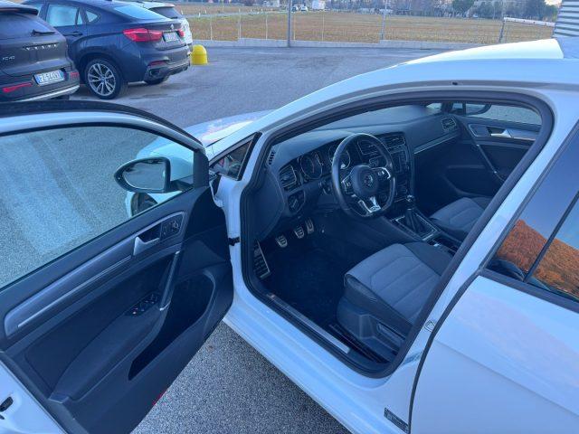 VOLKSWAGEN Golf 1.6 TDI 5p Highline R-LINE Technology RLINE OK NEO