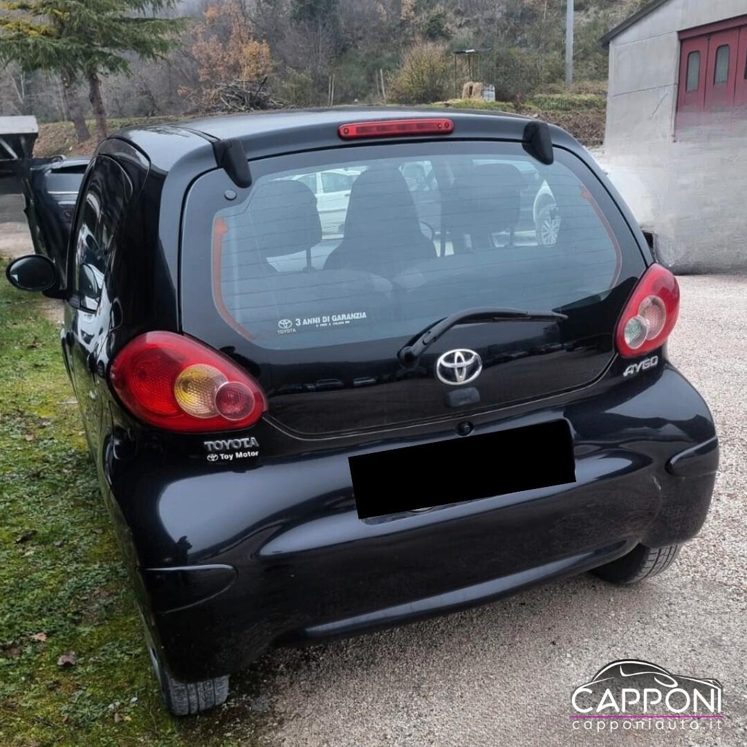 Toyota Aygo 1.0 5 porte - OK NEOPATENTATI