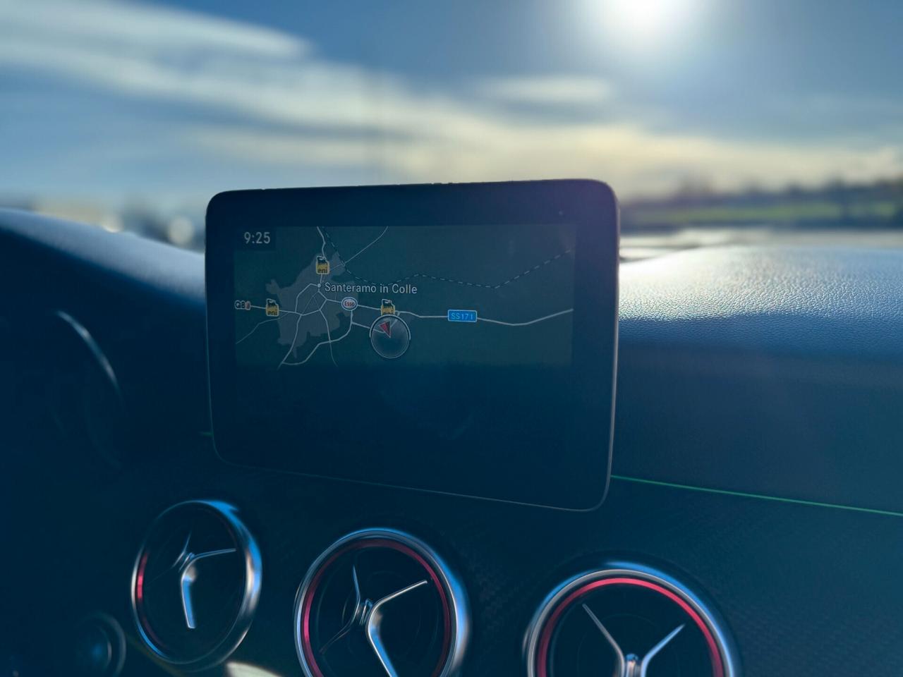 Mercedes A 180 d Auto AMG Premium*Tetto*Full