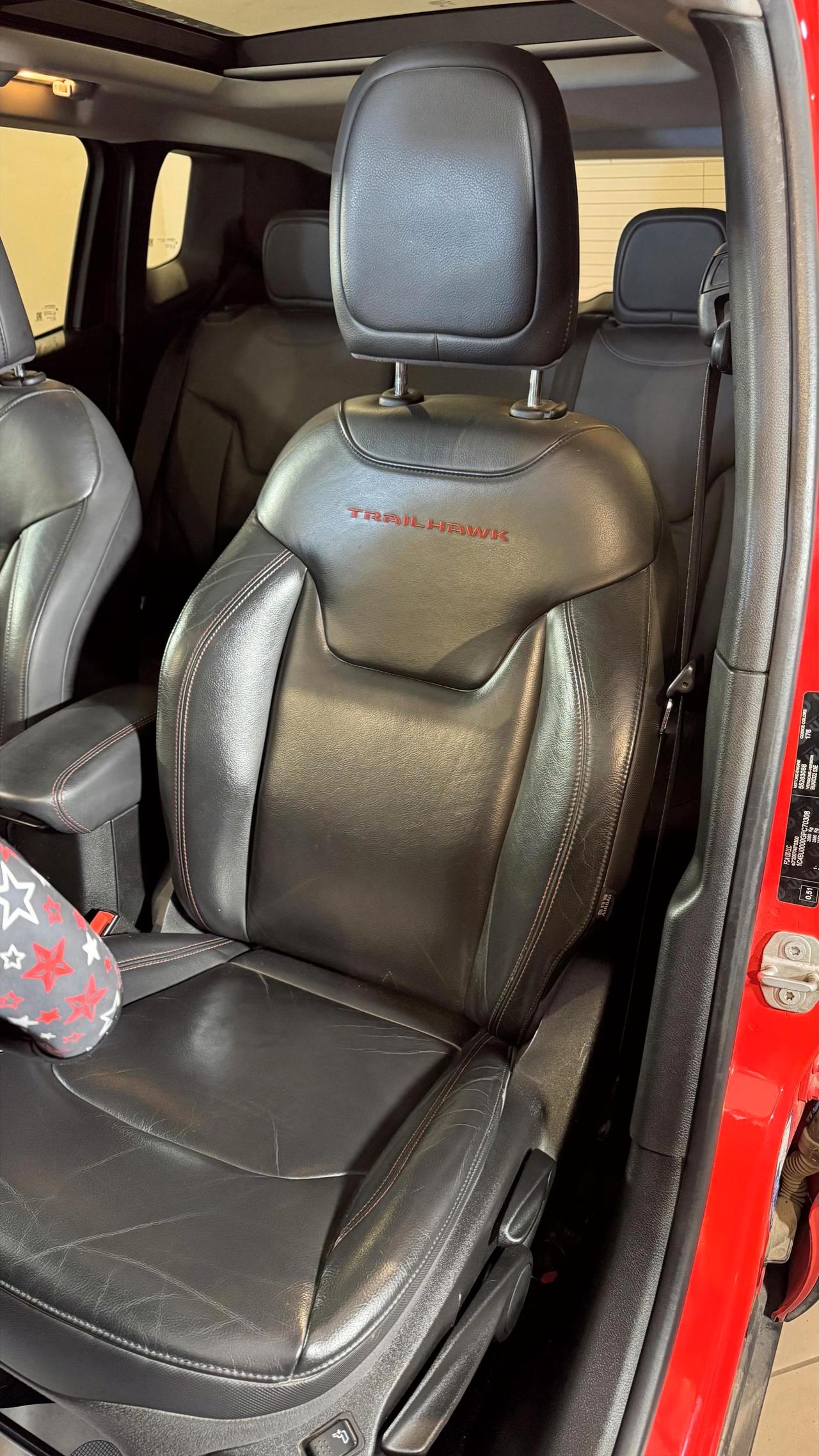 Jeep Renegade 2.0 mjt Trailhawk 4wd 170cv auto Gancio Traino