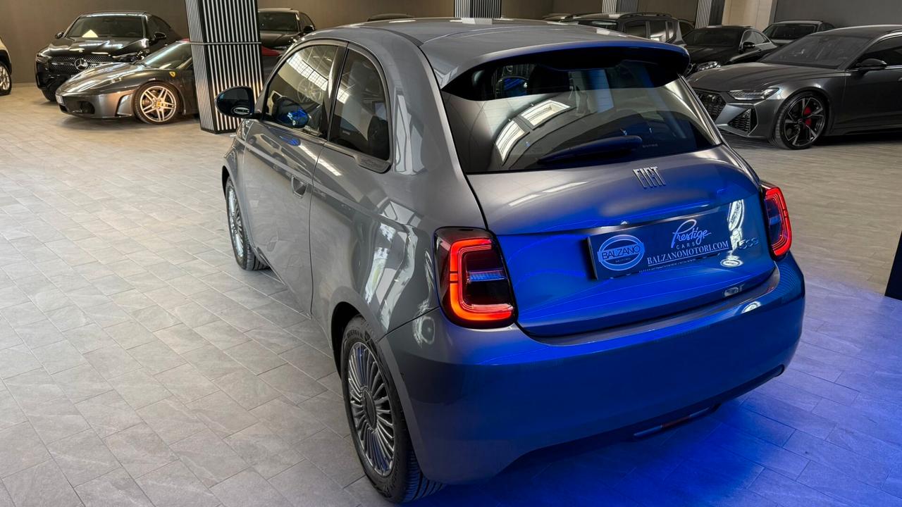 FIAT 500e BERLINA ICON 42 KWH 2024
