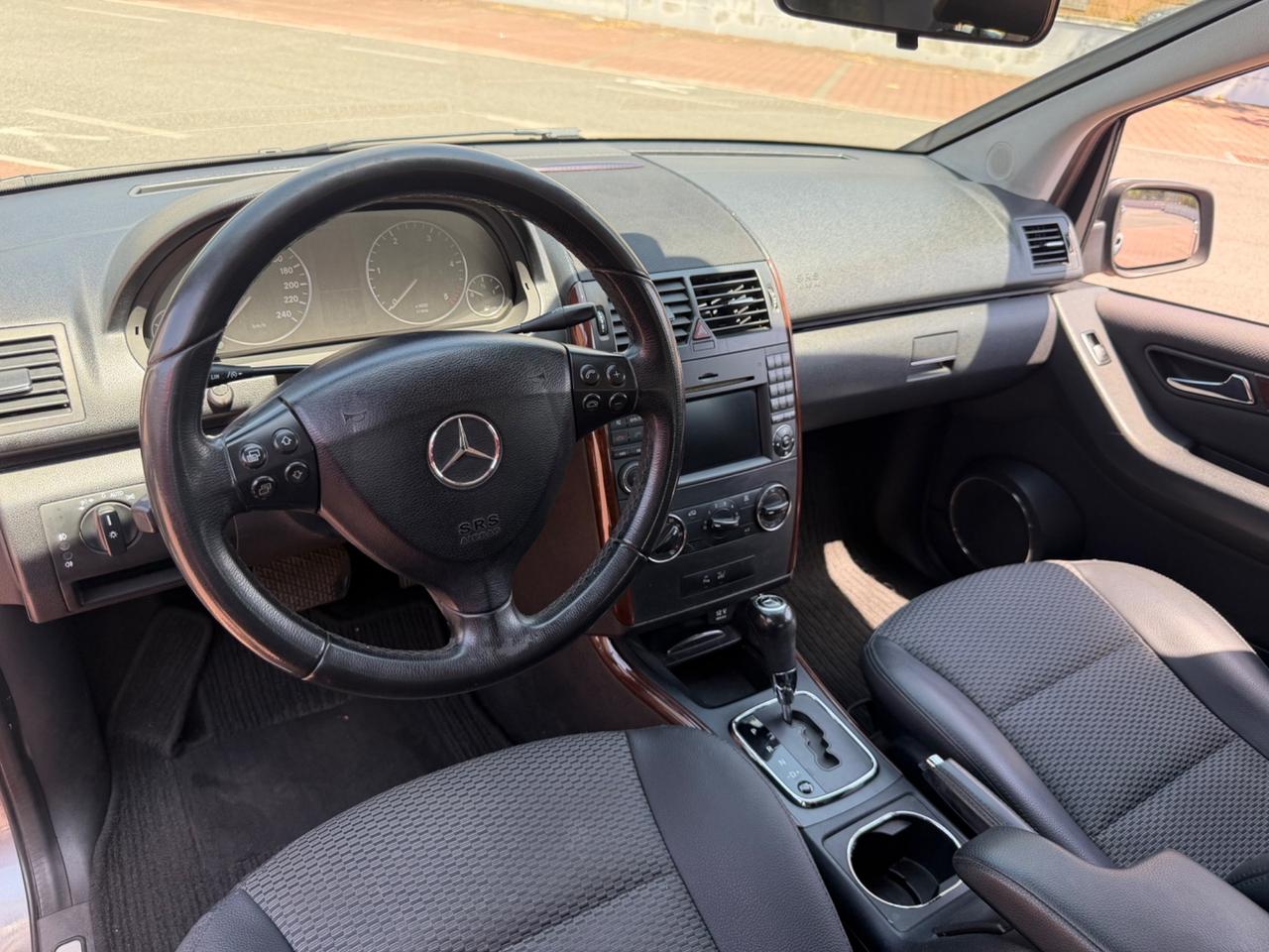Mercedes-benz A 180 CDI Elegance Automatica