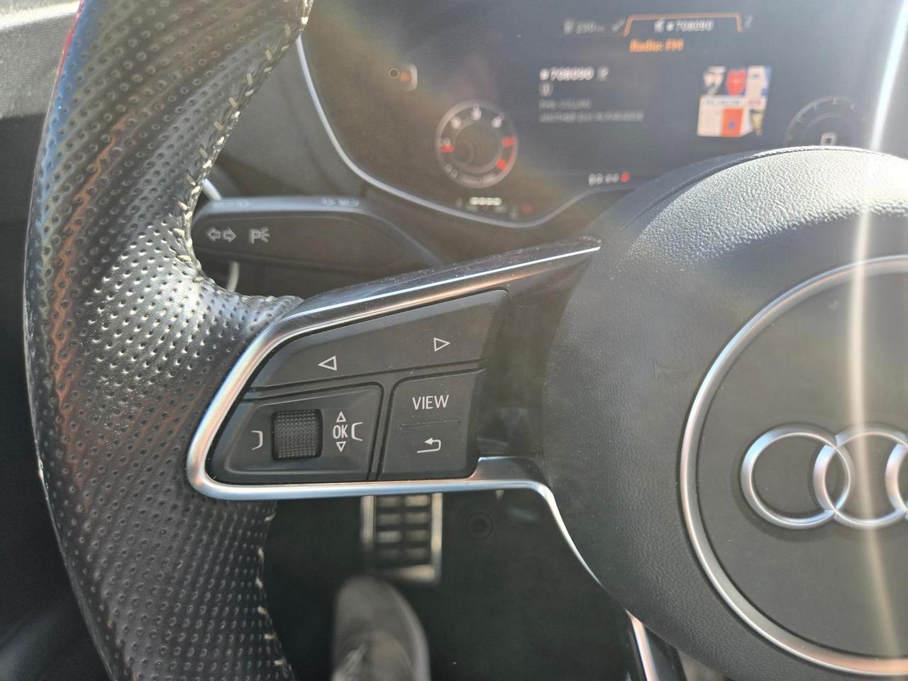 Audi TT 2.0TDI S Line #50830