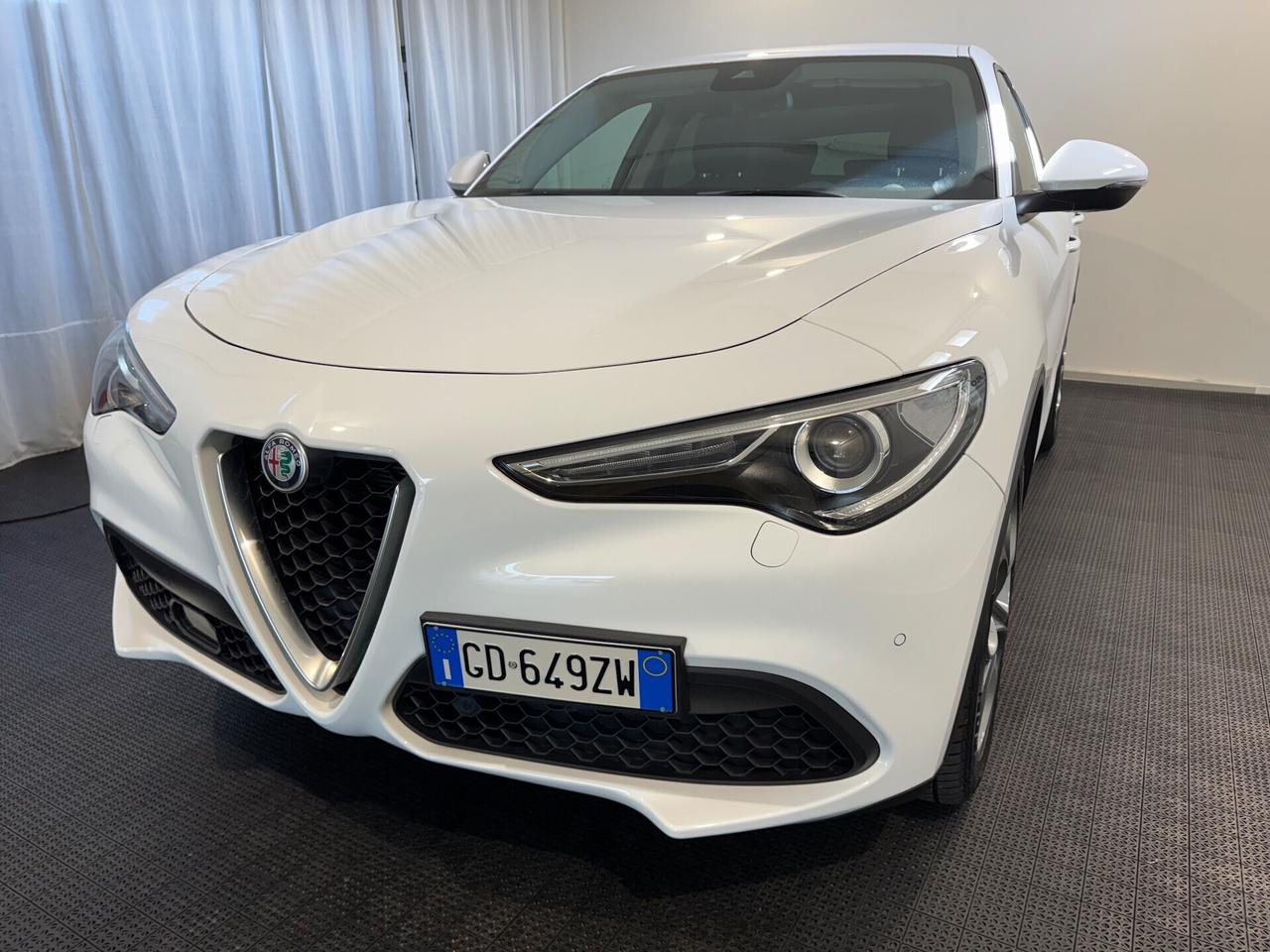 Alfa Romeo Stelvio 2.2 Turbodiesel 190 CV AT8 Q4