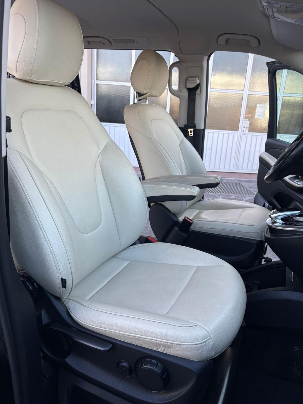 Mercedes-benz V 220 d Automatic 4Matic Executive Long