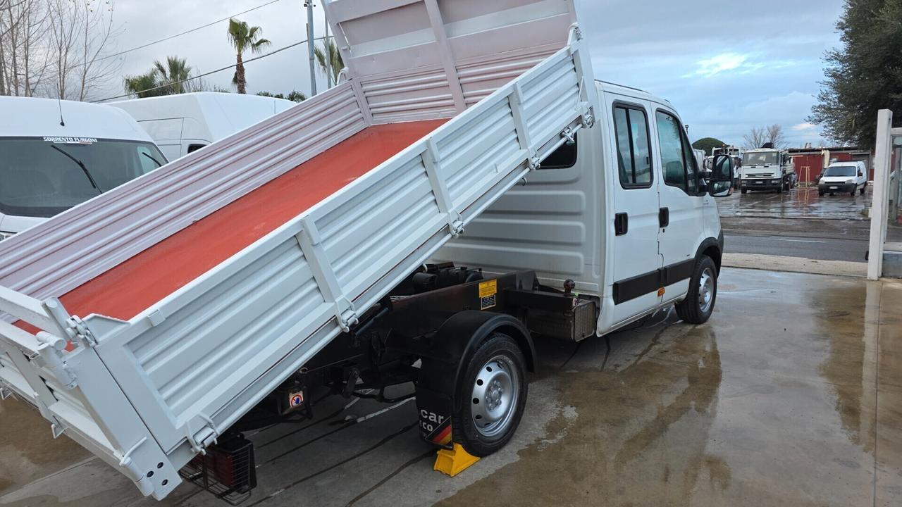 IVECO DAILY DOPPIA CABINA 7 PT. RIBALTABILE TRIL. 2.3 MJT