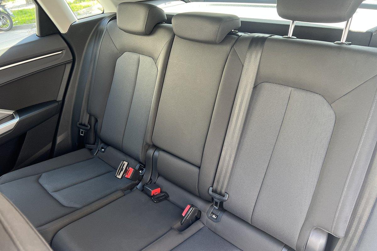 AUDI Q3 35 TDI S tronic Business Advanced