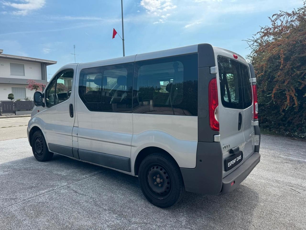 Opel Vivaro 27 2.0 CDTI 120CV PC-TN Combi 9 posti