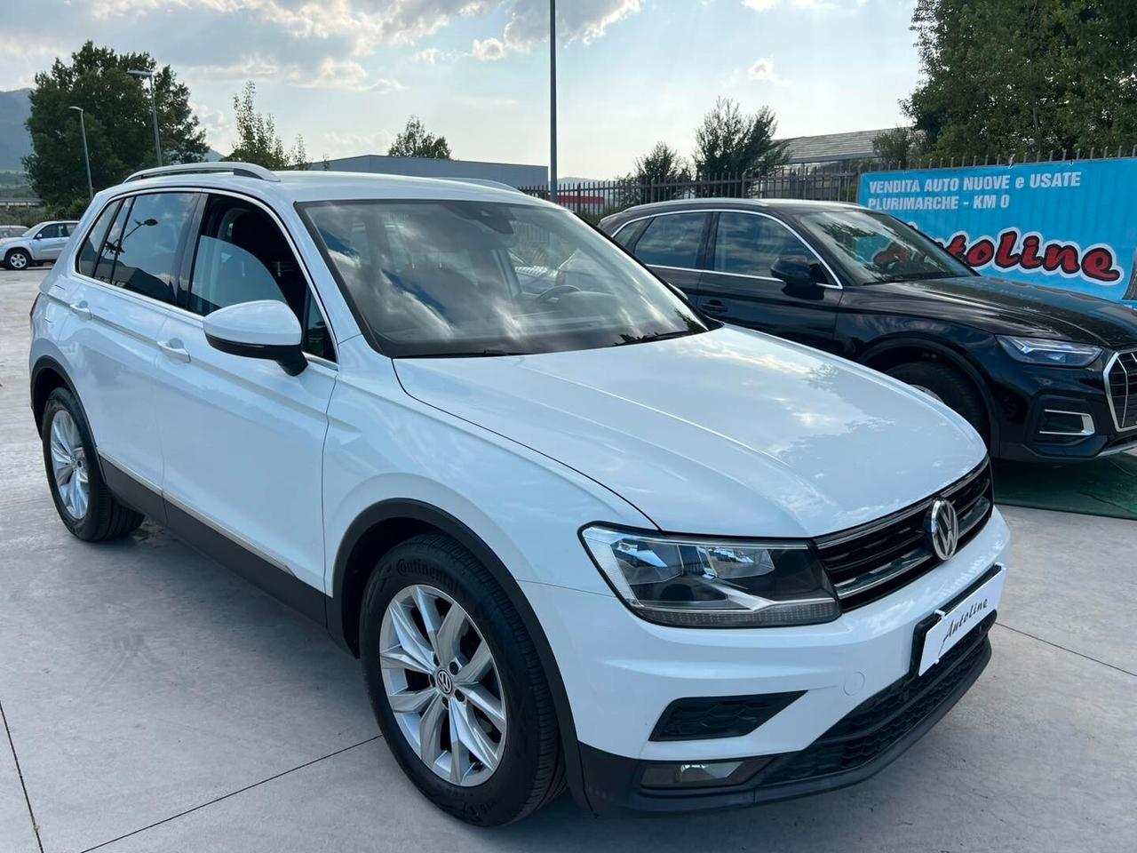 Volkswagen Tiguan 1.6 TDI 116Cv 6M -STYLE-NAVI