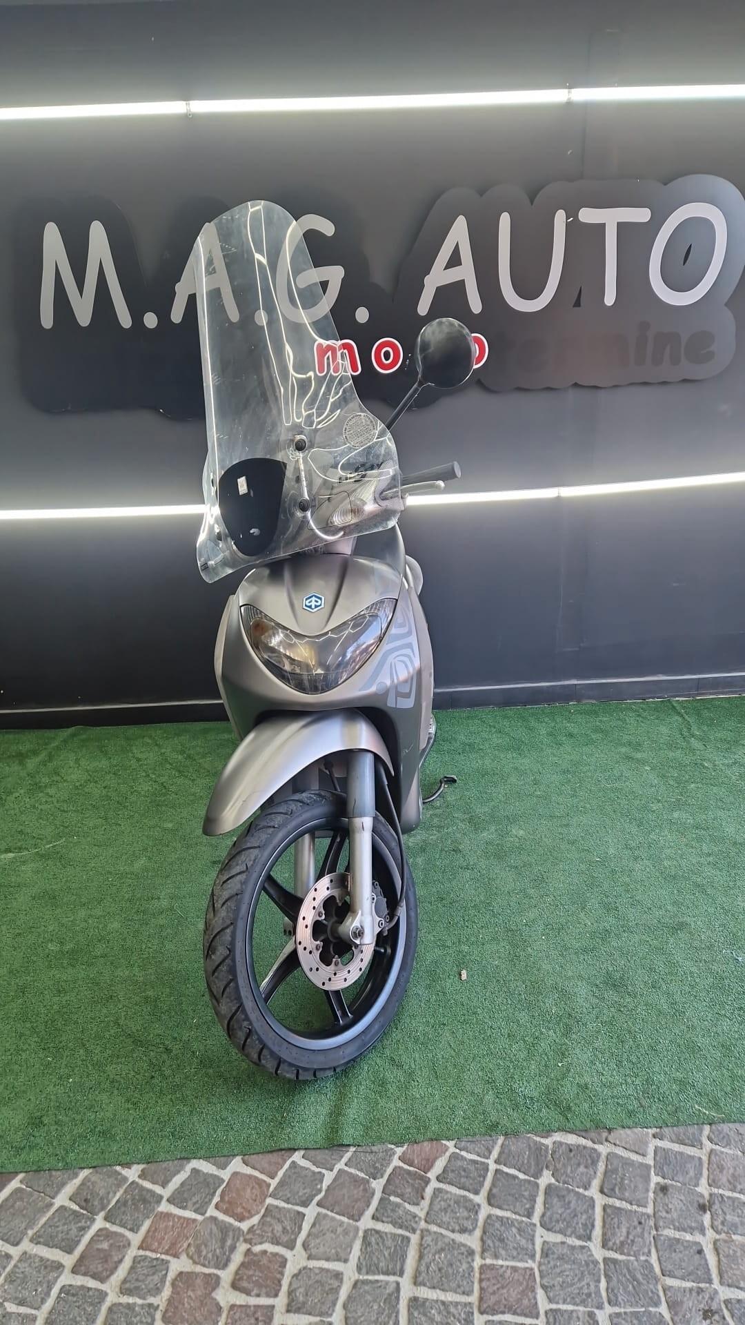 Piaggio Liberty 125 Base