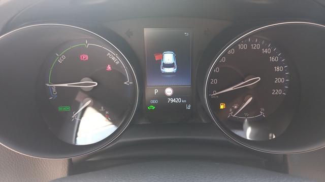 TOYOTA C-HR 1.8 Hybrid E-CVT Active