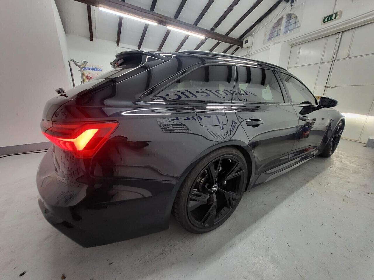 Audi A6 RS 6 Avant 4.0 TFSI V8 quattro tiptronic