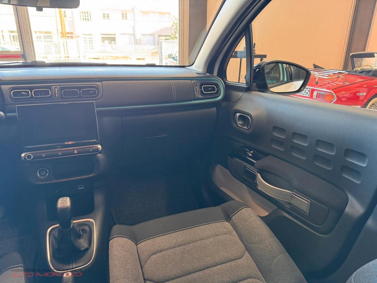 Citroen C3 PureTech 83cv Shine 2022