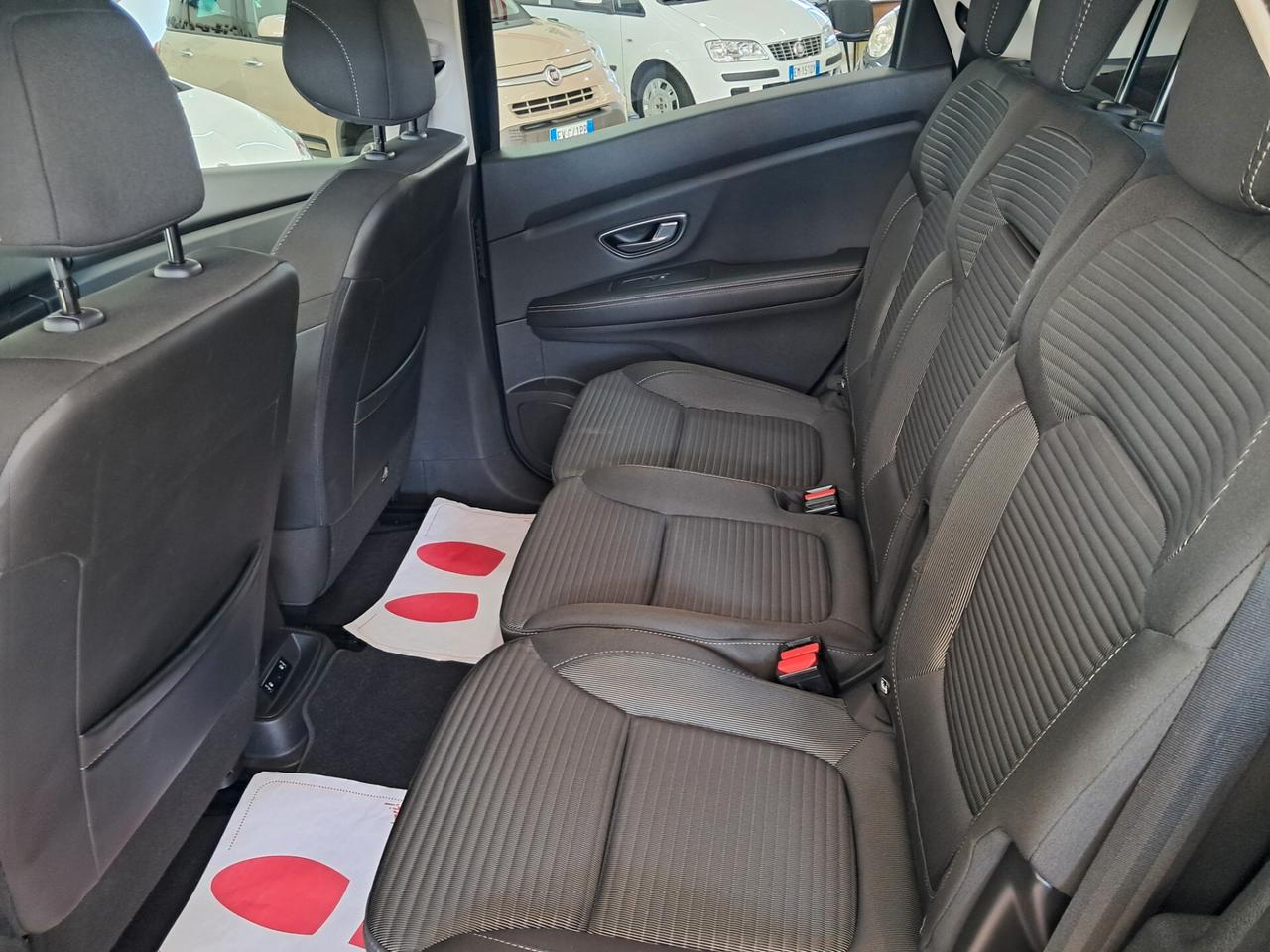 Renault Scenic Scénic dCi 8V 110 CV EDC Energy Intens