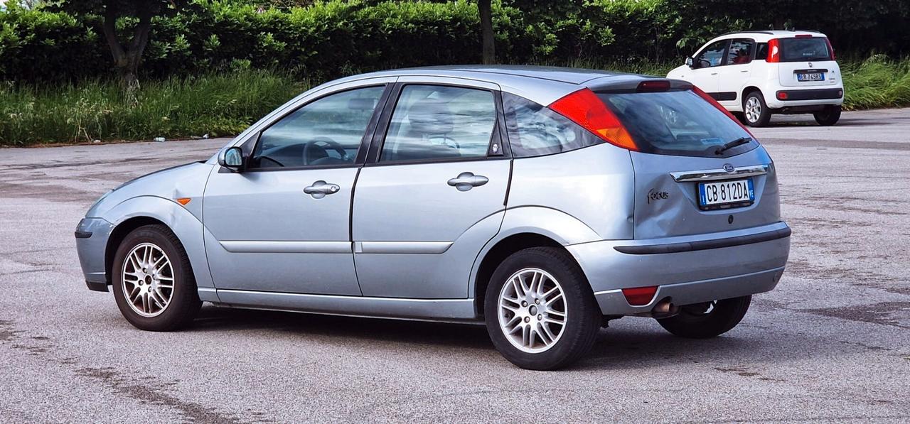 Ford Focus 1.6 TDCi (100CV) cat 5p. Ambiente