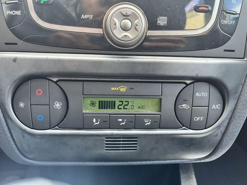 Ford Fusion 1.4 TDCi Titanium-CLIMA DIGITALE/BLUETOOTH